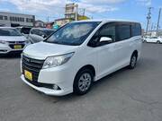 2014 TOYOTA NOAH X