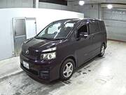2011 TOYOTA VOXY Z