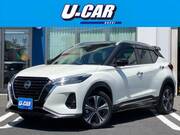 2021 NISSAN KICKS