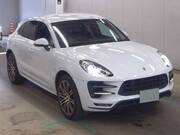 2015 PORSCHE MACAN