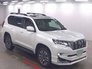 2022 TOYOTA LAND CRUISER PRADO