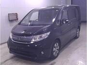 2017 HONDA STEPWAGON