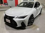 2021 LEXUS IS