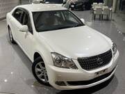 2013 TOYOTA CROWN MAJESTA