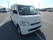 2017 TOYOTA TOWNACE VAN GL