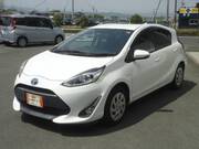 2018 TOYOTA AQUA