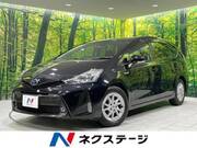 2017 TOYOTA PRIUS ALPHA G