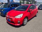 2013 TOYOTA AQUA