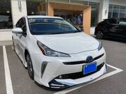 2022 TOYOTA PRIUS