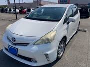2013 TOYOTA PRIUS ALPHA