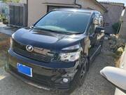 2010 TOYOTA VOXY
