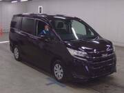 2021 TOYOTA NOAH X