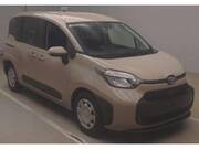 2023 TOYOTA SIENTA G