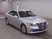 2013 TOYOTA CROWN HYBRID