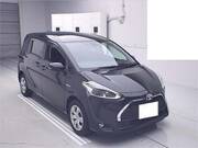 2019 TOYOTA SIENTA
