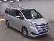 2021 TOYOTA NOAH X
