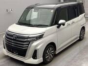 2023 TOYOTA ROOMY