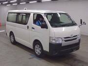 2020 TOYOTA HIACE VAN DX