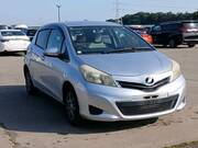 2012 TOYOTA VITZ F