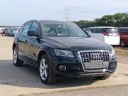 2011 AUDI Q5