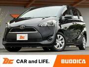 2017 TOYOTA SIENTA