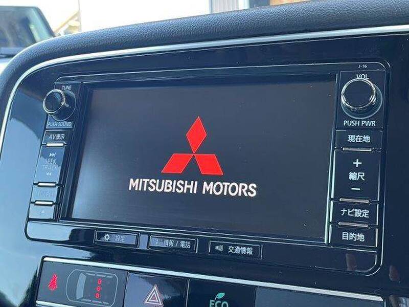 2018 MITSUBISHI OUTLANDER PHV for sale - photo 5