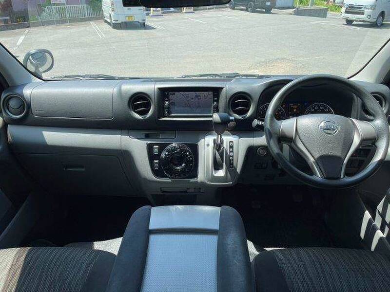 NISSAN NV350 CARAVAN WAGON
