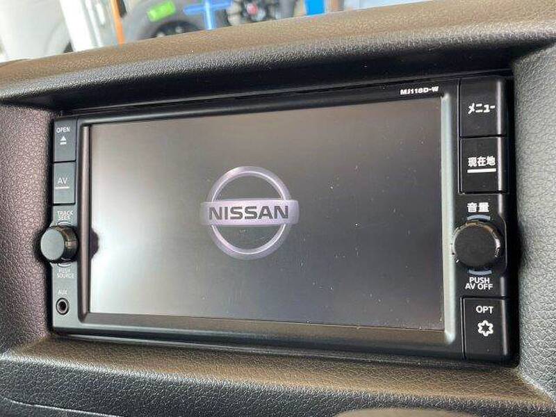 NISSAN NV350 CARAVAN WAGON