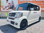 2017 HONDA N-BOX CUSTOM