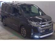 2017 TOYOTA NOAH