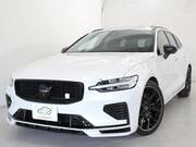 2022 VOLVO V60