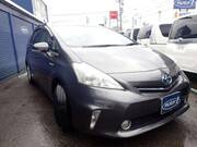 2013 TOYOTA PRIUS ALPHA