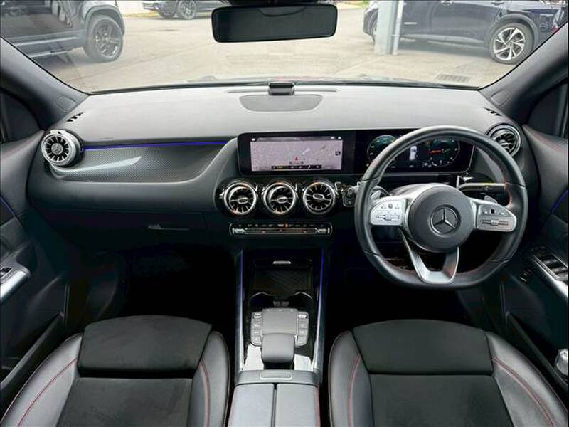 MERCEDES BENZ GLA-CLASS