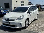 2012 TOYOTA PRIUS ALPHA