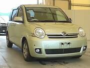 2010 TOYOTA SIENTA