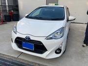 2015 TOYOTA AQUA S
