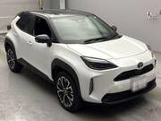 2025 TOYOTA YARIS CROSS HYBRID Z