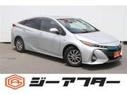 2019 TOYOTA PRIUS PHV