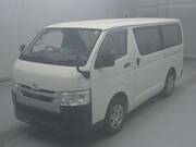 2022 TOYOTA HIACE VAN DX