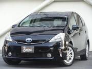 2011 TOYOTA PRIUS ALPHA G