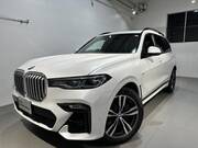 2021 BMW X7