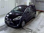 2017 TOYOTA SIENTA