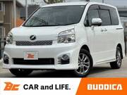 2012 TOYOTA VOXY