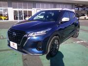 2022 NISSAN KICKS