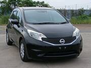 2015 NISSAN NOTE X