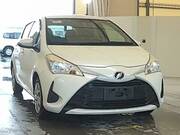 2017 TOYOTA VITZ U