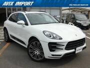 2014 PORSCHE MACAN