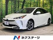 2019 TOYOTA PRIUS