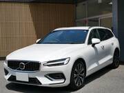 2024 VOLVO V60