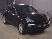 2014 PORSCHE CAYENNE